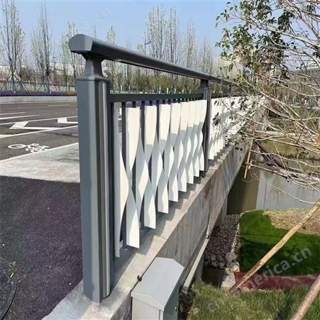 盛达金属 铝合金桥梁河道护栏 不锈钢复合管防撞栏杆 支持定制