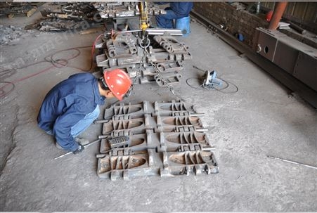 挖掘机履带板 华盛铸造 履带 板工程机械配件  货源充足